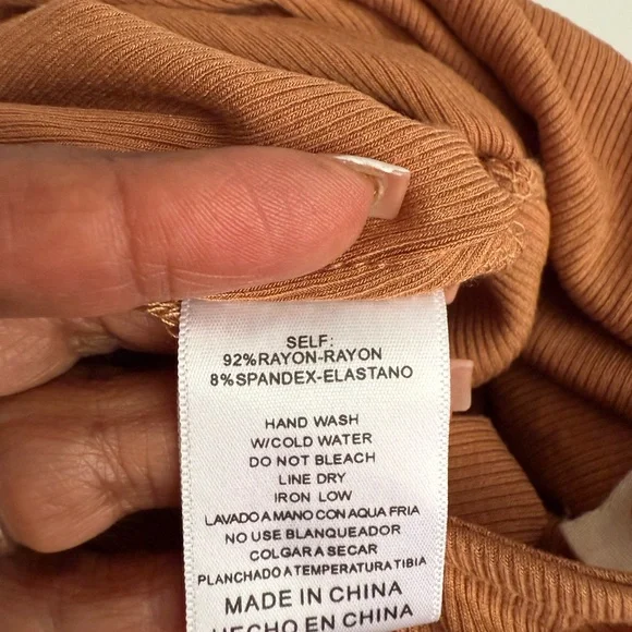 Listicle Women's Ribbed Knit Ruched Tie-Back Top in Tangerine Size XL - Picture 8 of 10